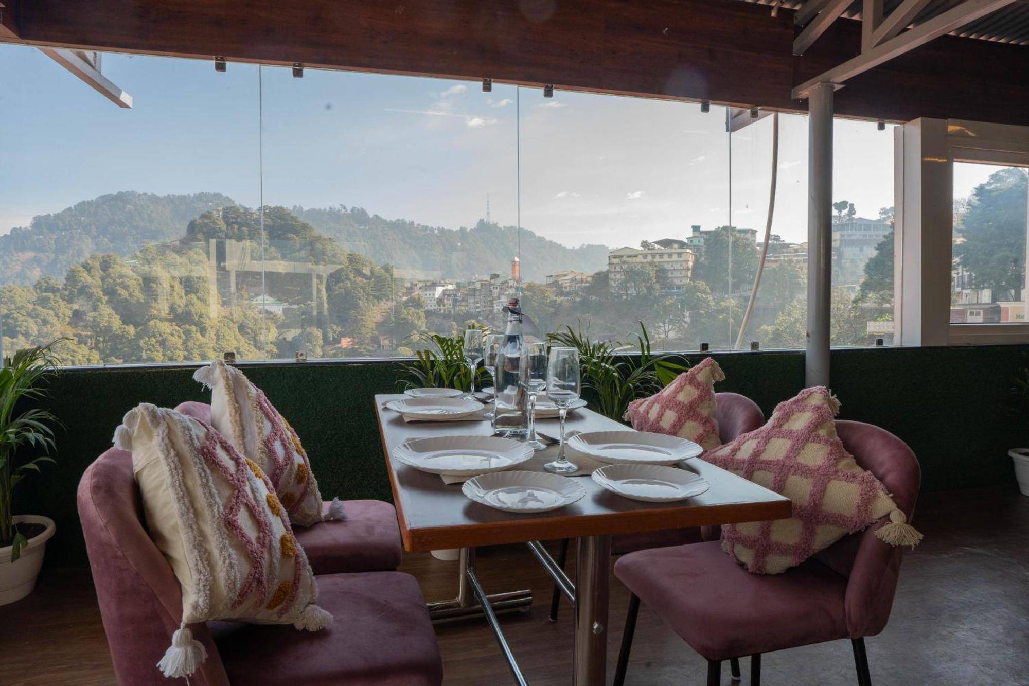 Perfectstayz Premium At Mall Road Mussoorie Ngoại thất bức ảnh