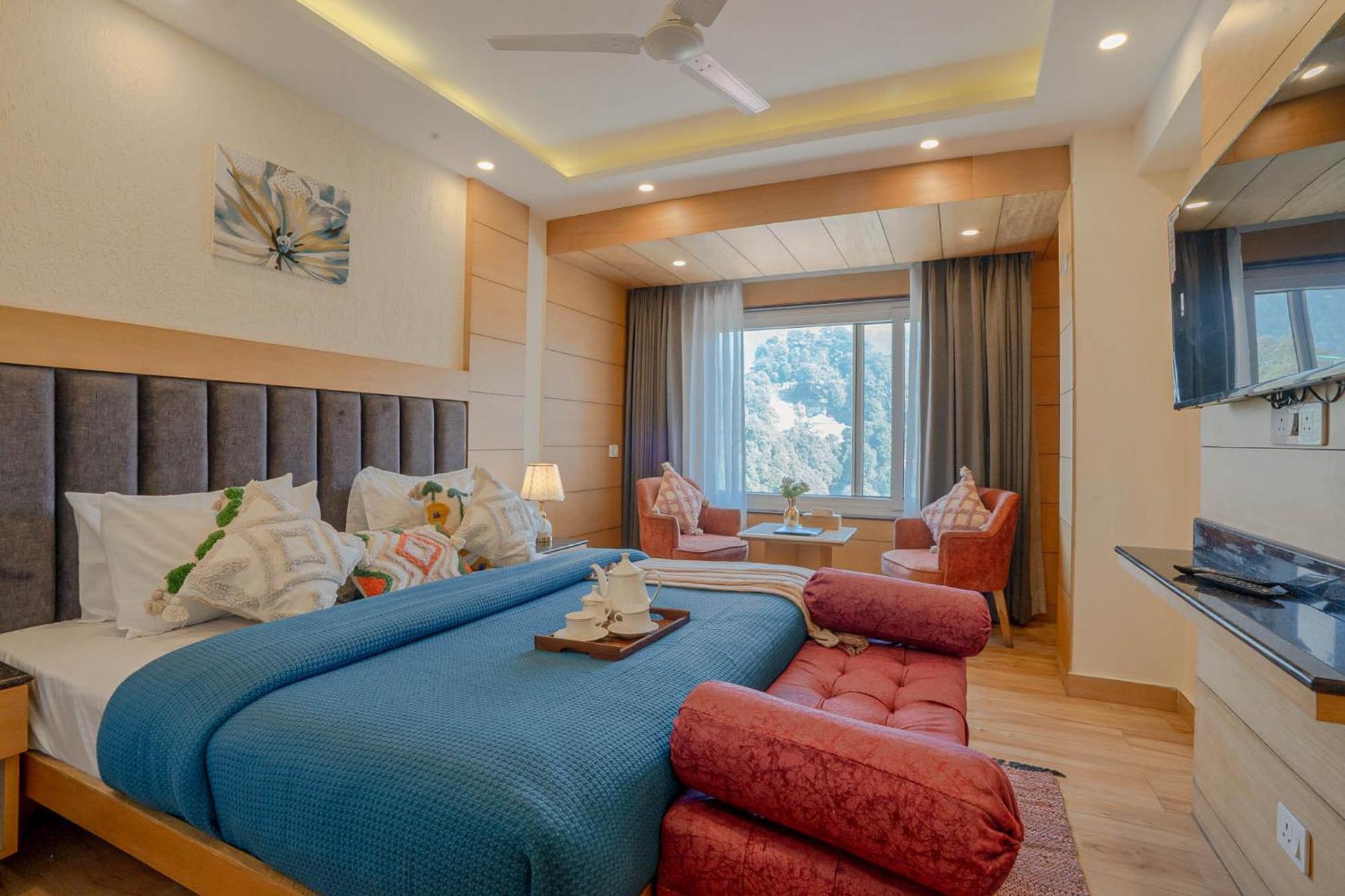 Perfectstayz Premium At Mall Road Mussoorie Ngoại thất bức ảnh
