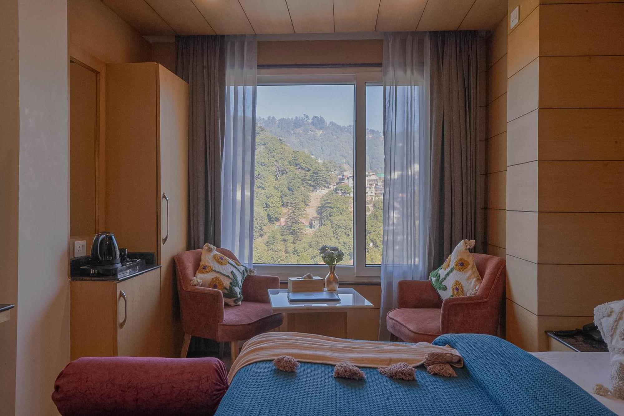 Perfectstayz Premium At Mall Road Mussoorie Ngoại thất bức ảnh