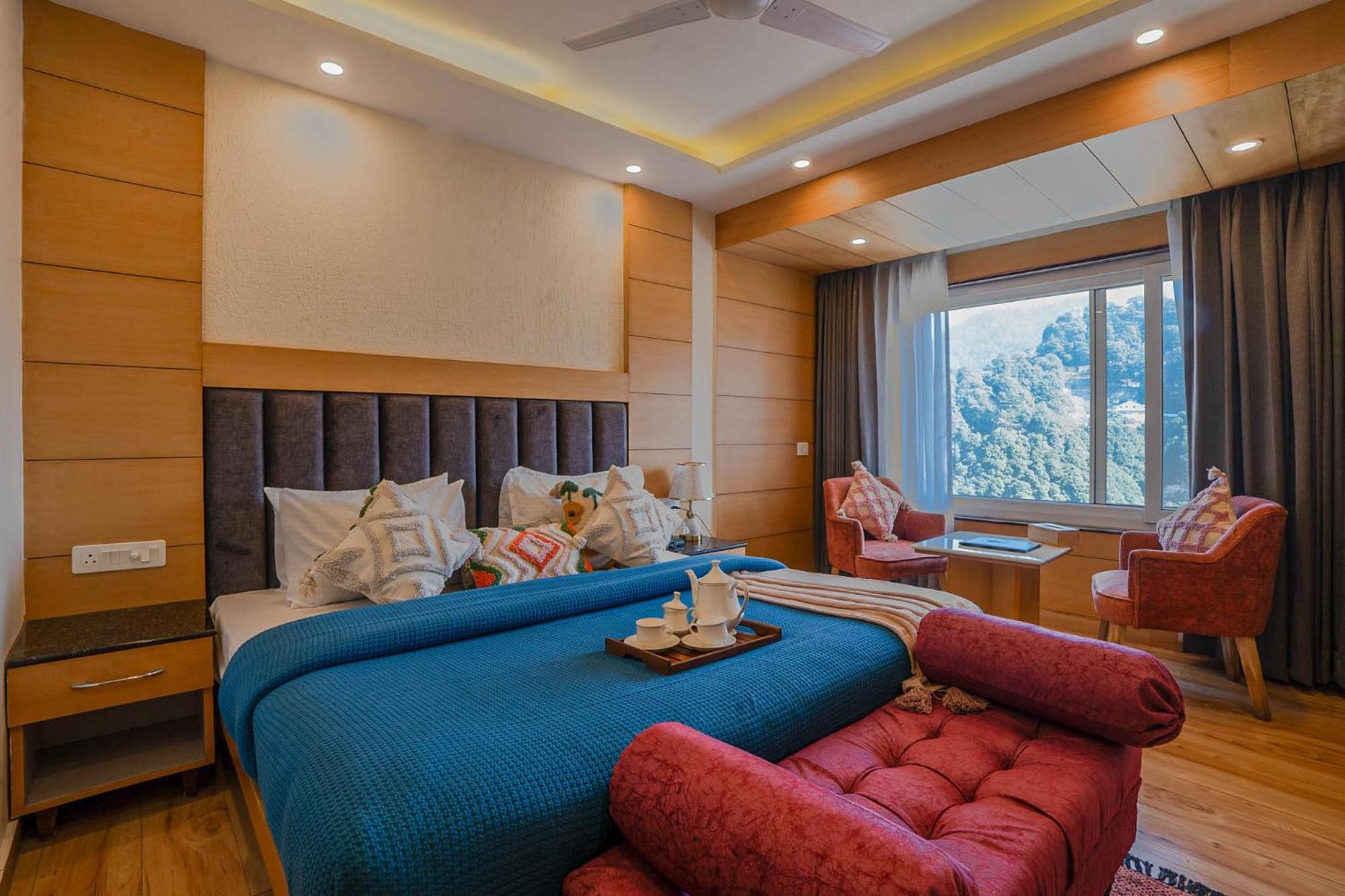 Perfectstayz Premium At Mall Road Mussoorie Ngoại thất bức ảnh